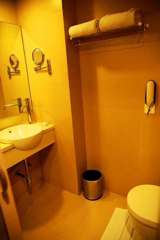 Best Western Jubilee Ridge Хидерабад Екстериор снимка