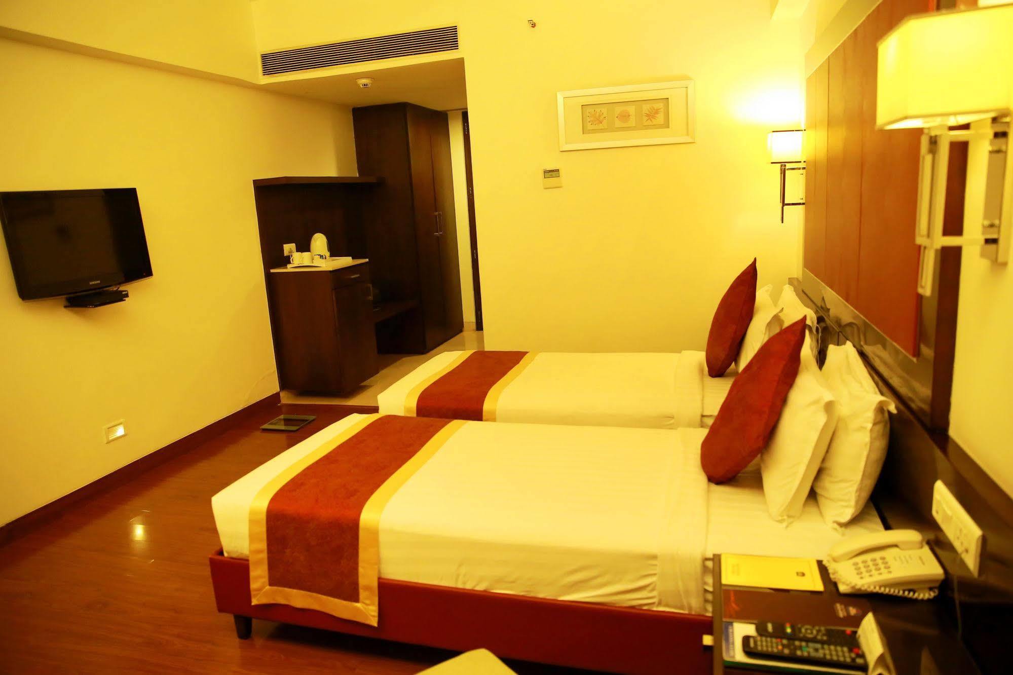 Best Western Jubilee Ridge Хидерабад Екстериор снимка