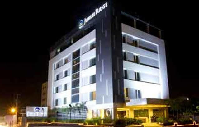 Best Western Jubilee Ridge Хидерабад Екстериор снимка
